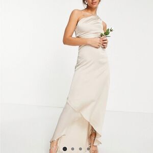 New with tag tfnc bridesmaids